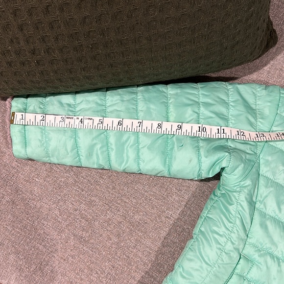 Mint/Green The NorthFace zip up Puffy - Picture 8 of 8